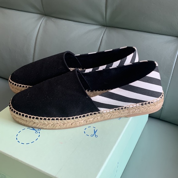 Off-White Stripes Espadrille Flat(Womens) - Picture 2 of 7